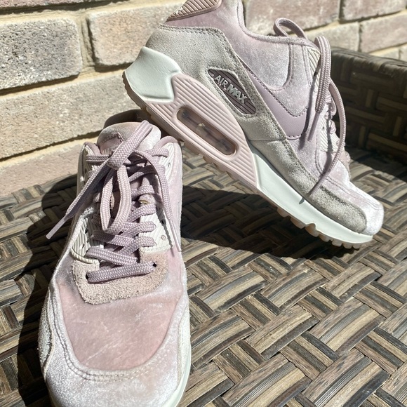 Nike Shoes - Nike Air Max Pale Pink Velvet shoes